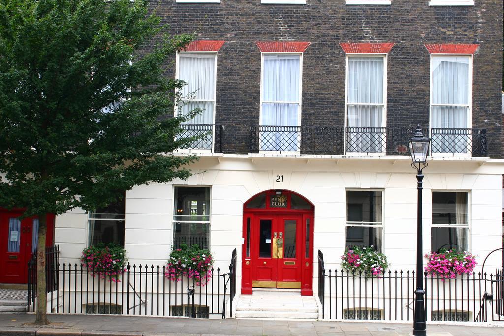 The Penn Club Bed & Breakfast Londra Exterior foto